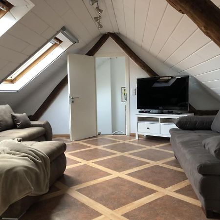 Ferienwohnung Auf Denkmalgeschuetztem Sturmhof グレーフラート エクステリア 写真