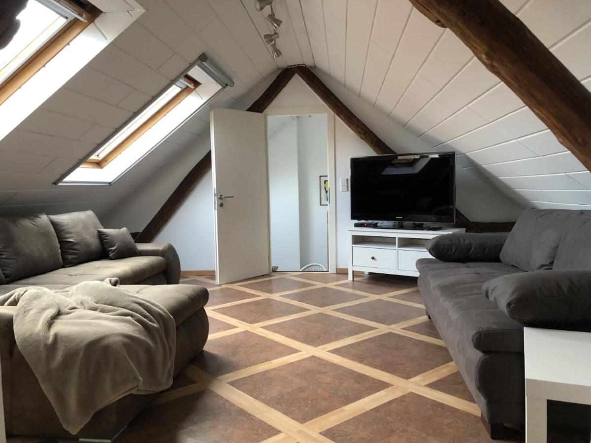 Ferienwohnung Auf Denkmalgeschuetztem Sturmhof グレーフラート エクステリア 写真